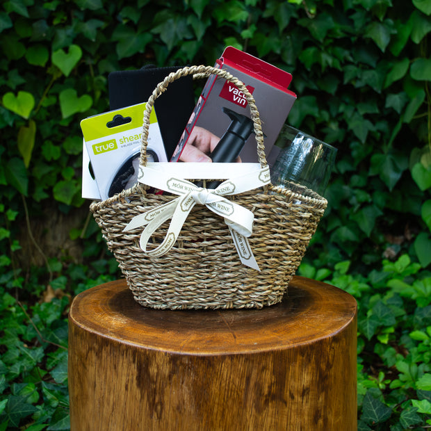 Connoisseur Gift Basket